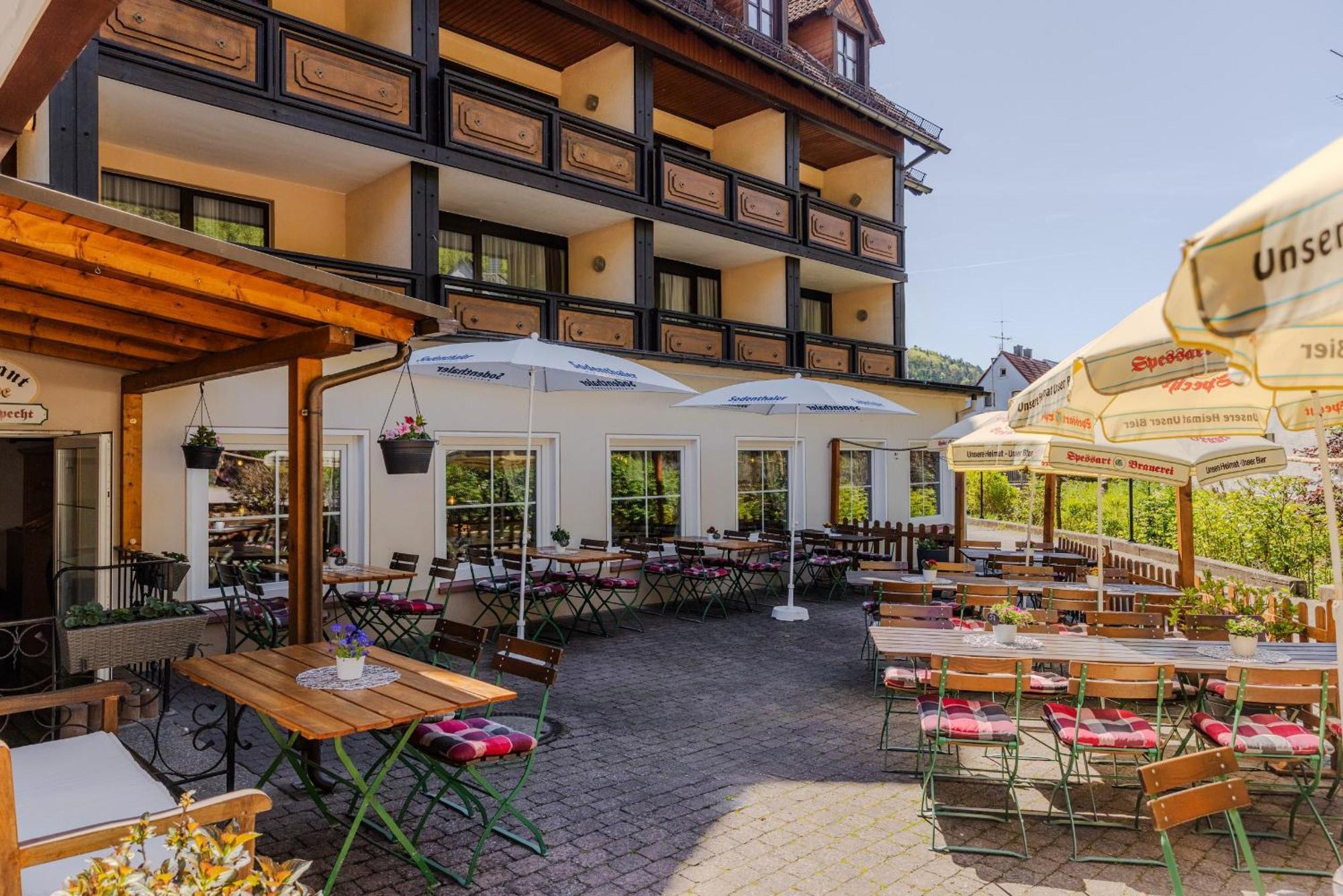 Landgasthof Zur Linde Heimbuchenthal Extérieur photo